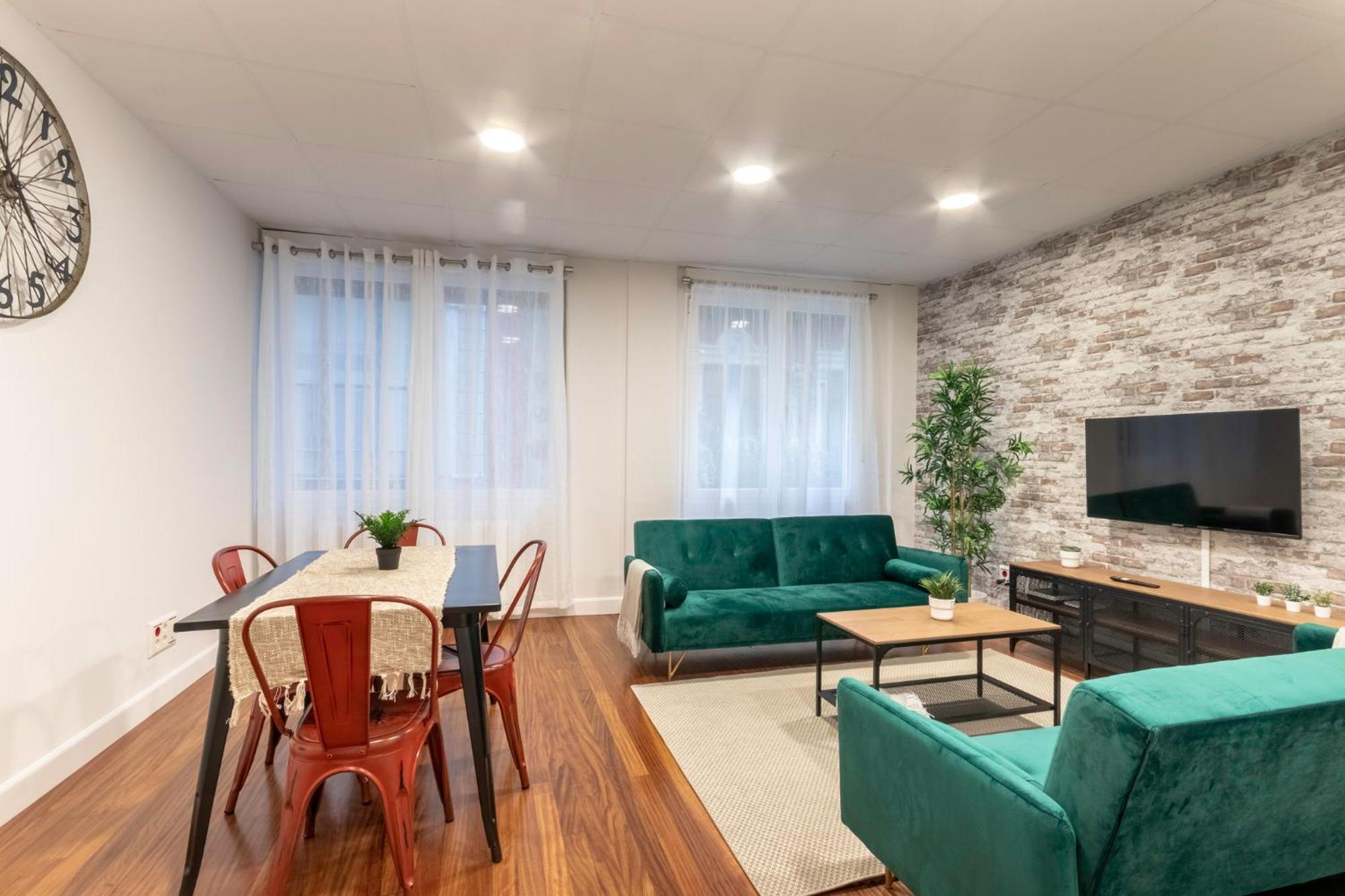 Casco Viejo Junto A La Catedral Y Parking Opcional Apartamento *